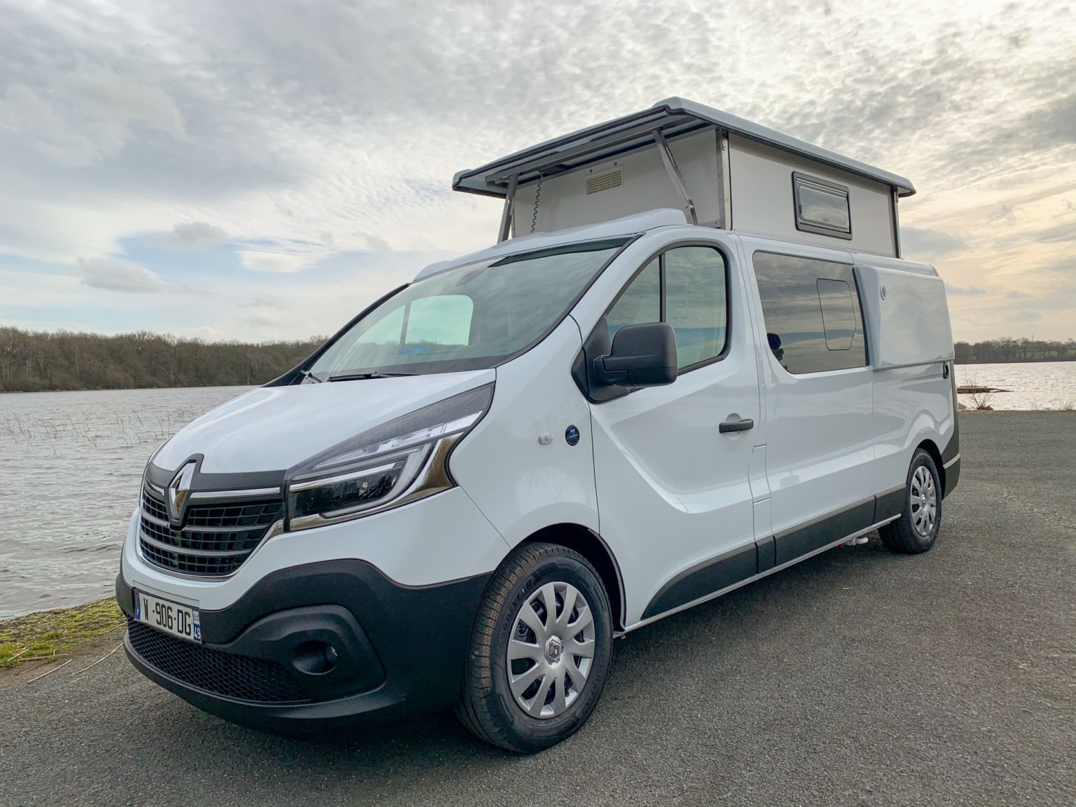 JCG Créations V7, le rêve en couple ⋆ Esprit Camping Car - Le Mag'