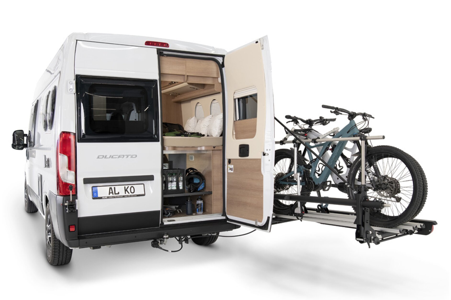 Accessoires utiles pour le camping-car en été