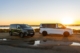 T&T Vans Aventourer : deux vans aménagés au coucher du soleil